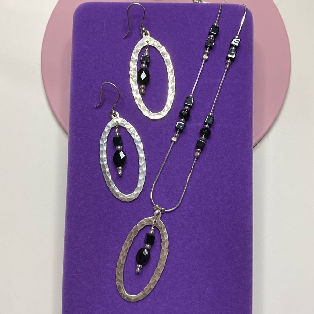 💛 Classic 925 Oval & Square Onyx Necklace & Earring Set